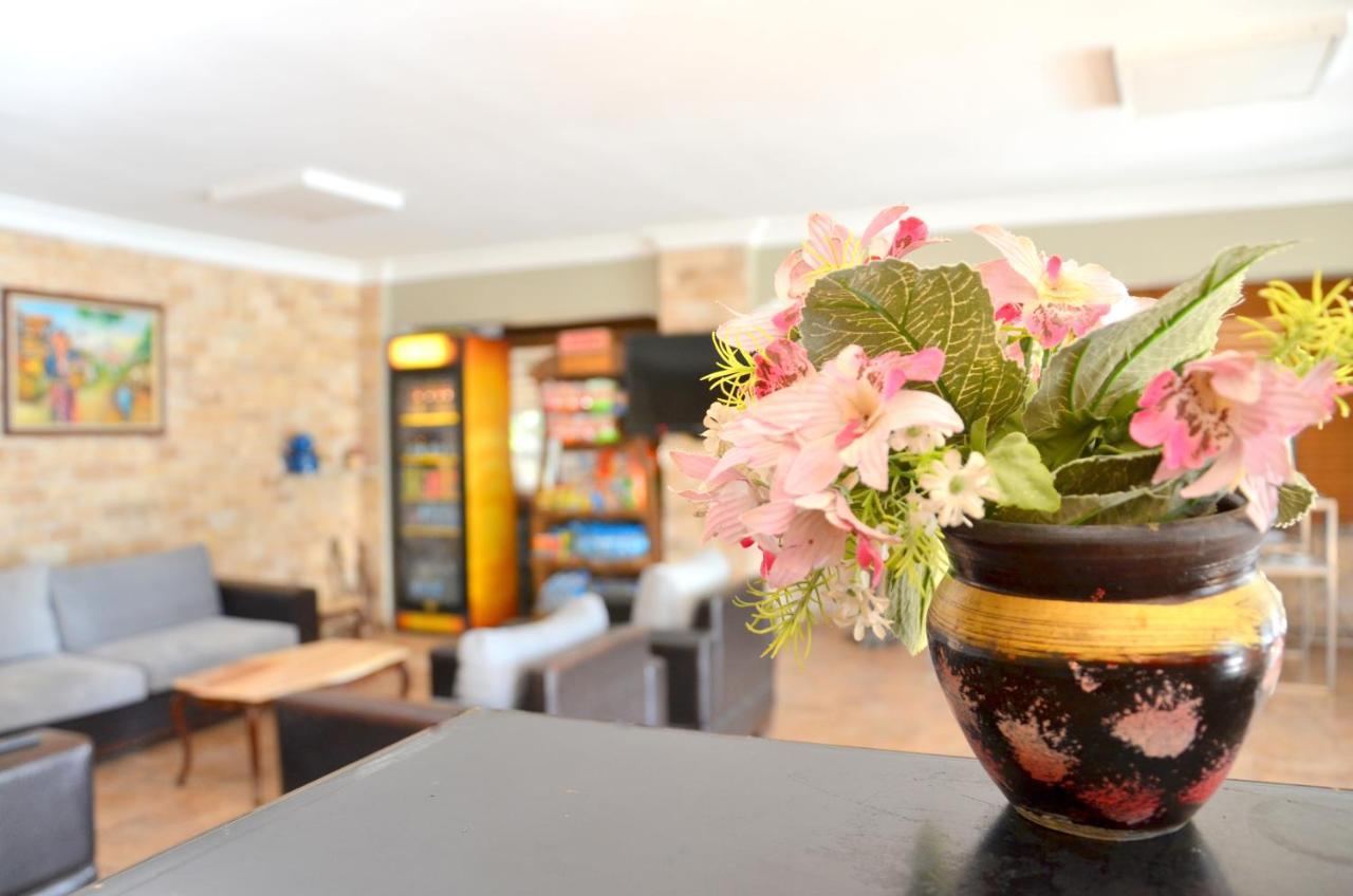 Elite Hotel City Center Saray Bed And Breakfast Exterior foto